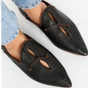 Free People St. Lucia flats. Worn once. Such a comfortable statement!!